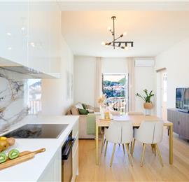 One Bedroom Apartment in Dubrovnik City with balcony and Parking, Sleeps 2-3